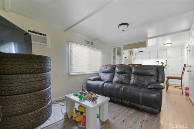 6665 Long Beach Blvd B23, Long Beach, CA 90805