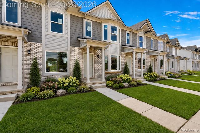 35300 Brittany Drive 120, New Baltimore, MI 48047