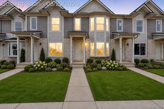 35300 Brittany Drive 120, New Baltimore, MI 48047