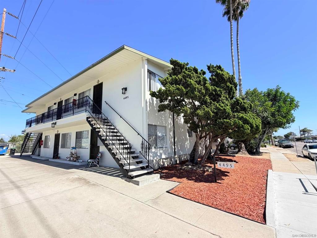 4495 Clairemont Drive, San Diego, CA 92117 — photo 2
