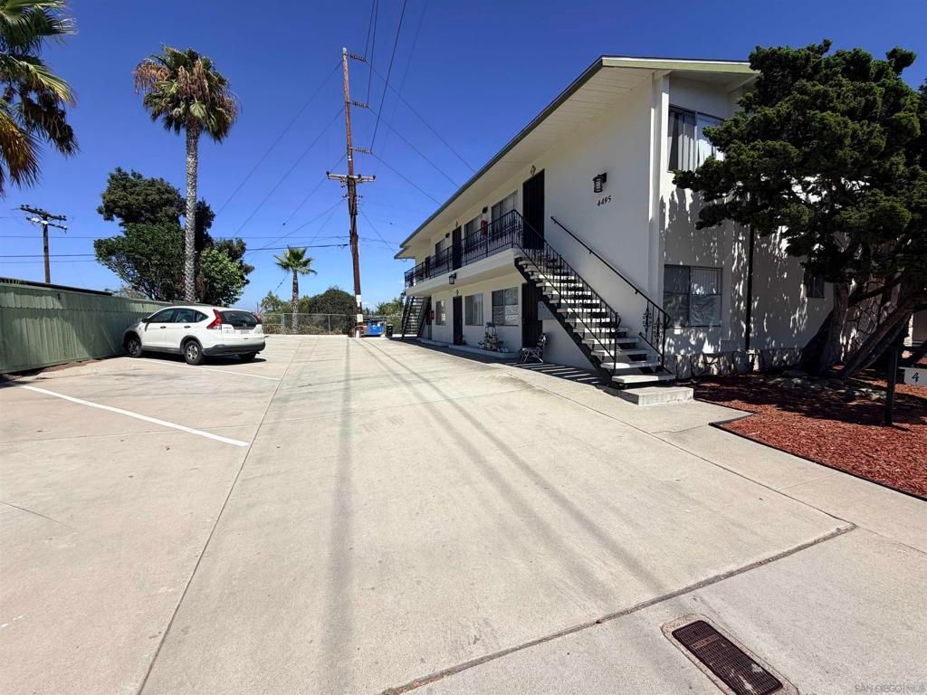 4495 Clairemont Drive, San Diego, CA 92117 — photo 5