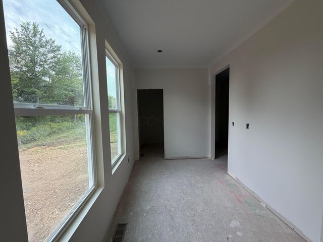 6785 Woodedge Lane, Hilliard, OH 43026