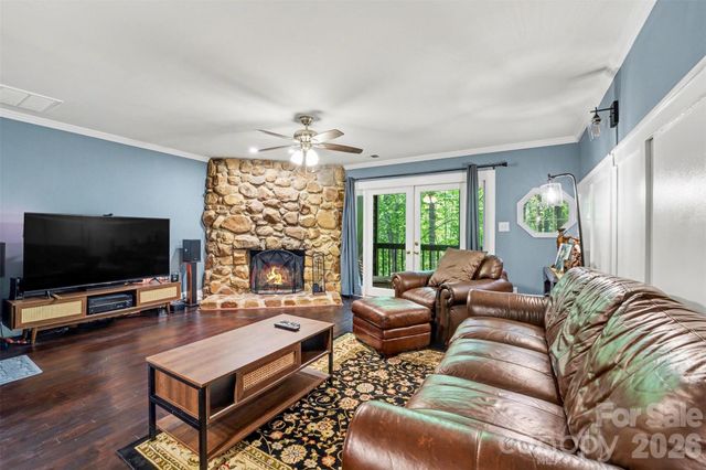 7443 Newmans Lane, Charlotte, NC 28270