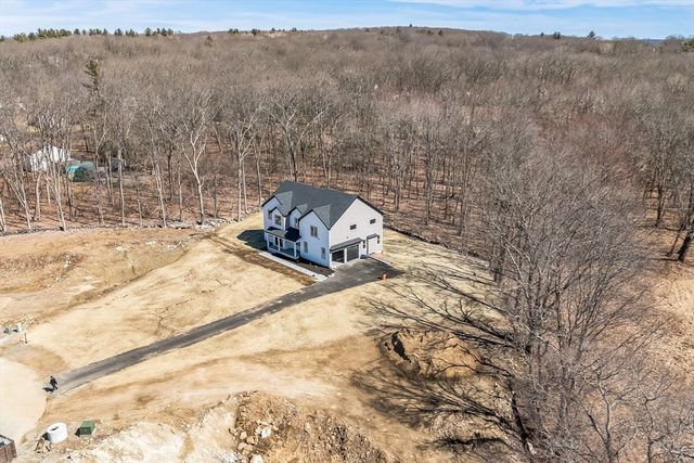 1 Falcon Dr, Shrewsbury, MA 01545