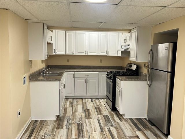 3125 Brownwood Drive, Snellville, GA 30078