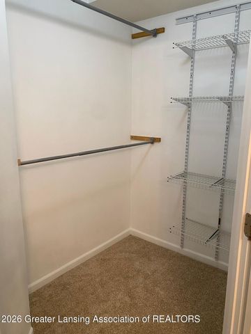 12967 Townsend Drive 211, Grand Ledge, MI 48837