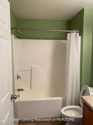 12967 Townsend Drive 211, Grand Ledge, MI 48837