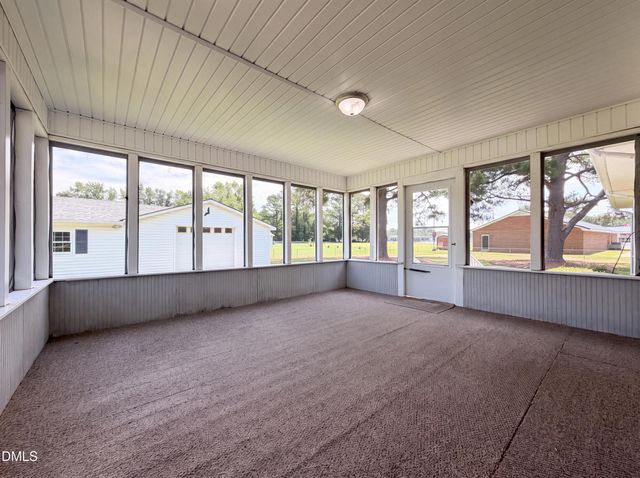 800 Lucas Street, Erwin, NC 28339