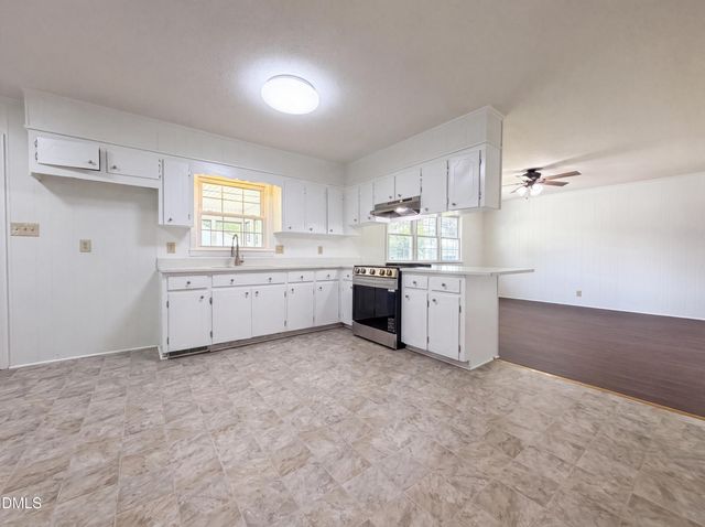 800 Lucas Street, Erwin, NC 28339
