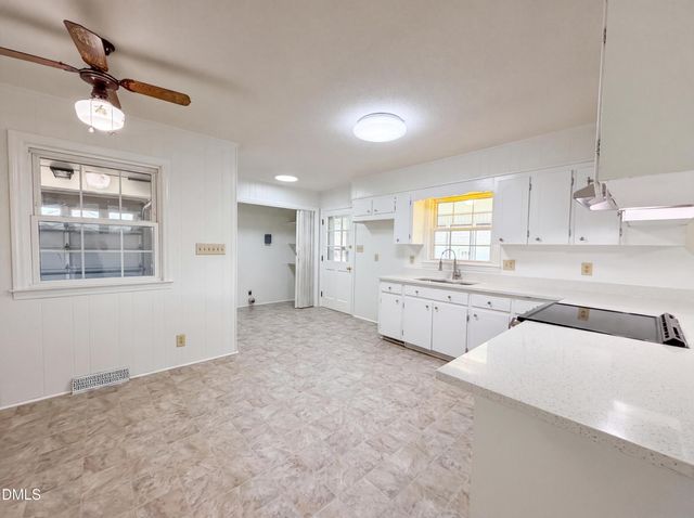 800 Lucas Street, Erwin, NC 28339