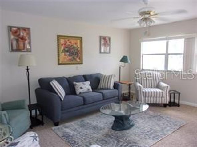 1811 BEDFORD LANE 164, Sun City Center, FL 33573