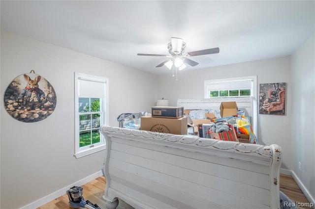 308 N Seymour Road, Flushing, MI 48433