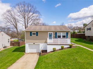 1940 Rhode Island Ave, Hopewell Twp, PA 15001