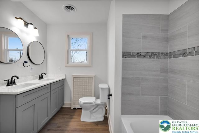 2322 North Lehigh Avenue, Whitehall Twp, PA 18052