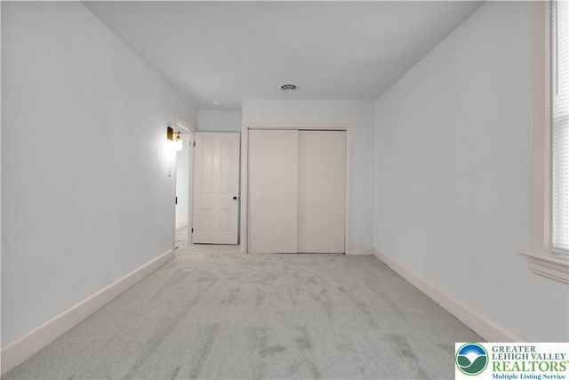 2322 North Lehigh Avenue, Whitehall Twp, PA 18052