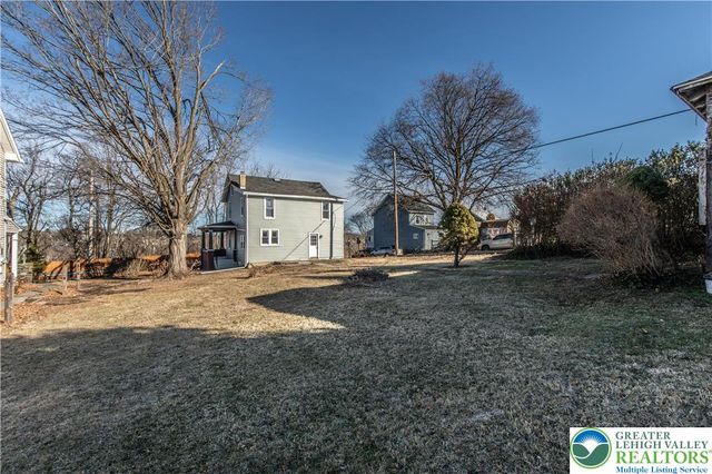 2322 North Lehigh Avenue, Whitehall Twp, PA 18052