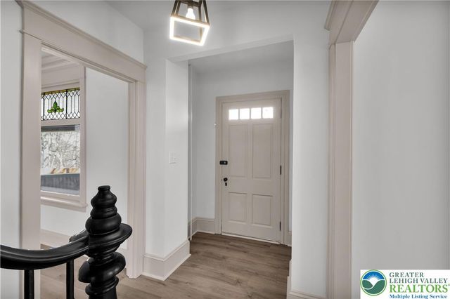 2322 North Lehigh Avenue, Whitehall Twp, PA 18052