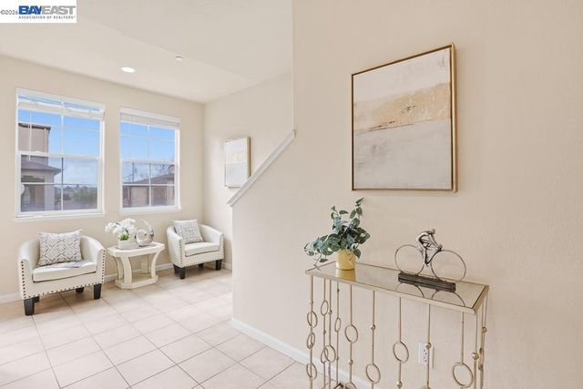 3937 Forest Cir, Castro Valley, CA 94546