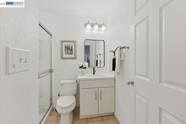 3937 Forest Cir, Castro Valley, CA 94546