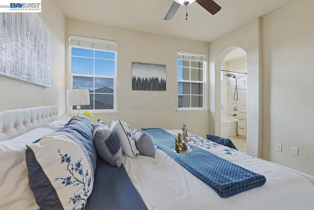 3937 Forest Cir, Castro Valley, CA 94546