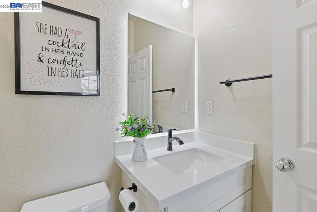 3937 Forest Cir, Castro Valley, CA 94546