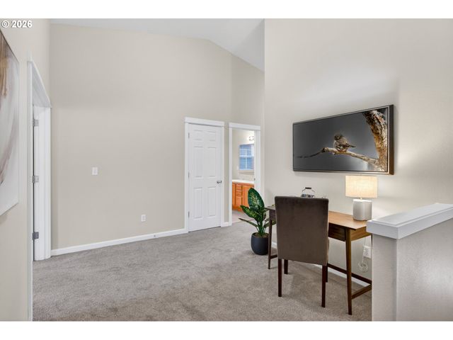 212 Nw GLENCORY St, Hillsboro, OR 97124