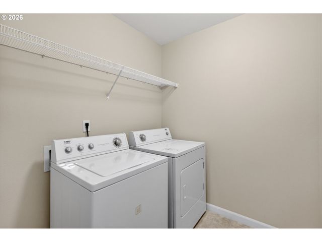 212 Nw GLENCORY St, Hillsboro, OR 97124