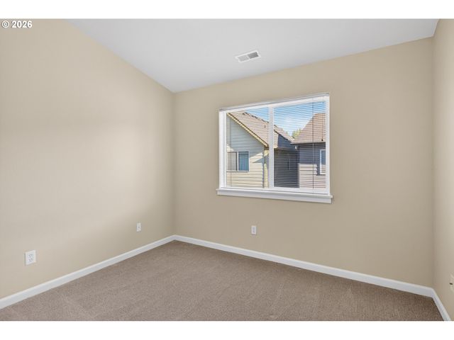 212 Nw GLENCORY St, Hillsboro, OR 97124