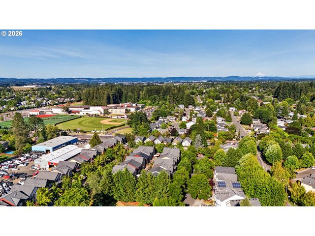 212 Nw GLENCORY St, Hillsboro, OR 97124