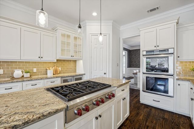 4103 Turnberry Circle, Houston, TX 77025