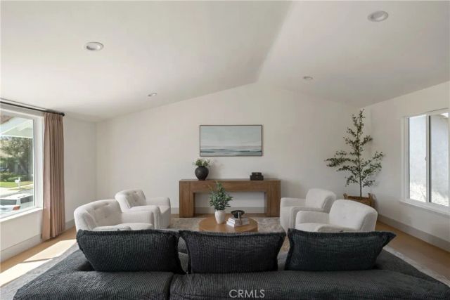 25091 Owens Lake, Lake Forest, CA 92630
