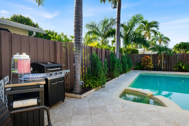 1755 E Terra Mar Drive, Lauderdale-By-The-Sea, Lauderdale By The Sea, FL 33062