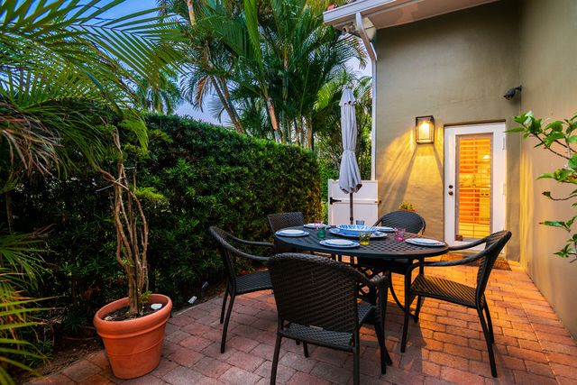 1755 E Terra Mar Drive, Lauderdale-By-The-Sea, Lauderdale By The Sea, FL 33062