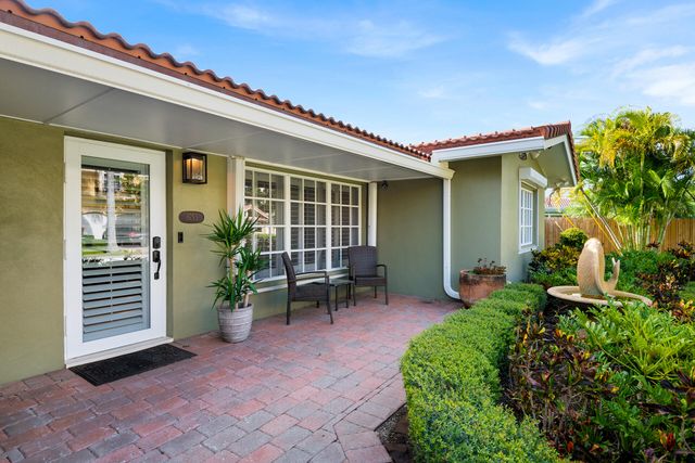 1755 E Terra Mar Drive, Lauderdale-By-The-Sea, Lauderdale By The Sea, FL 33062
