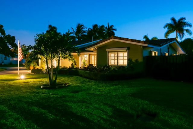 1755 E Terra Mar Drive, Lauderdale-By-The-Sea, Lauderdale By The Sea, FL 33062