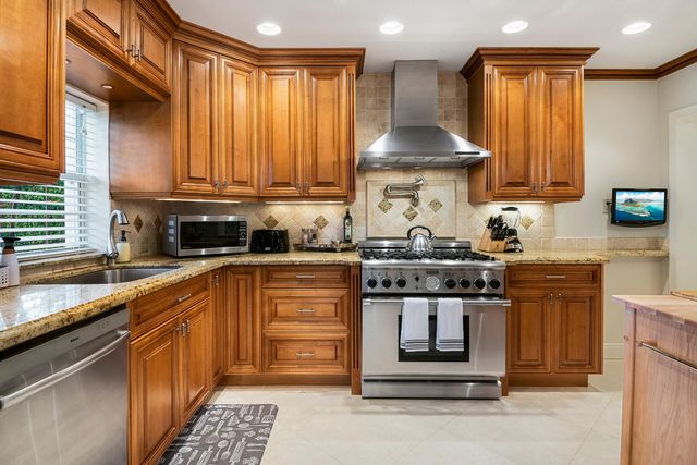 1755 E Terra Mar Drive, Lauderdale-By-The-Sea, Lauderdale By The Sea, FL 33062