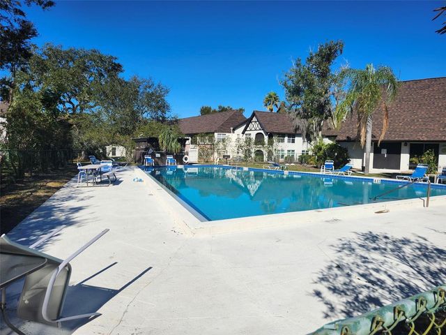 380 N BAYSHORE BOULEVARD 204, Clearwater, FL 33759