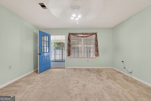 6847 Oak View Court, Riverdale, GA 30274