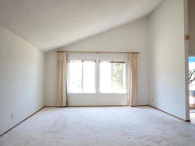 1955 Redwood Road, Hercules, CA 94547