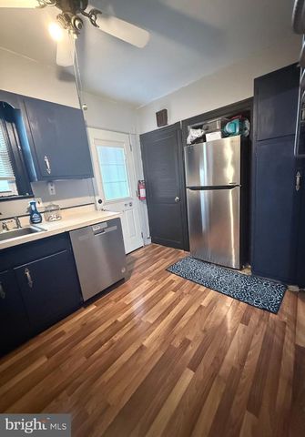 210 BROADWAY, Westville, NJ 08093