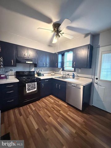 210 BROADWAY, Westville, NJ 08093