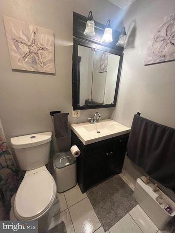 210 BROADWAY, Westville, NJ 08093