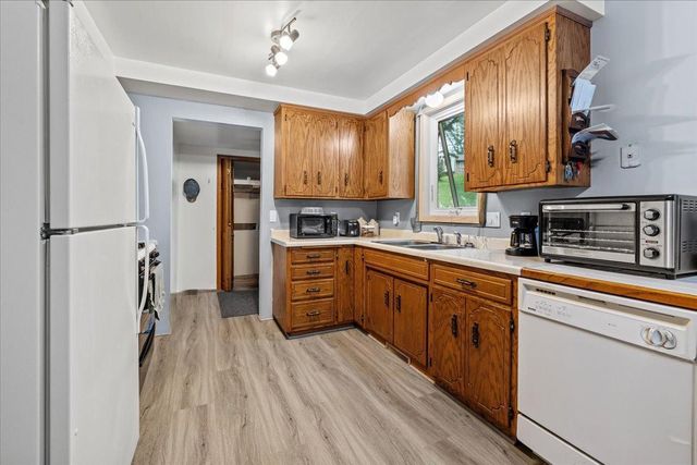 417 Lewis Avenue N, Watertown, MN 55388