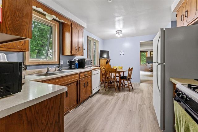 417 Lewis Avenue N, Watertown, MN 55388