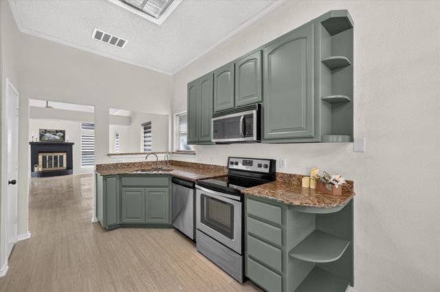 1912 Stallion Court, Keller, TX 76248