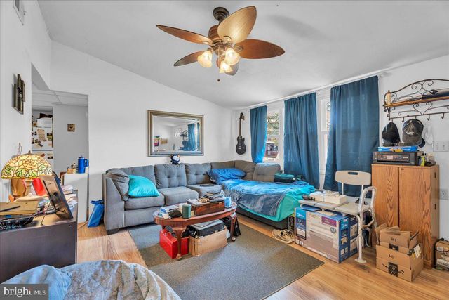 6302 PALMER AVE, Mays Landing, NJ 08330