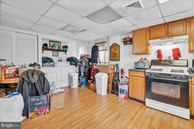 6302 PALMER AVE, Mays Landing, NJ 08330