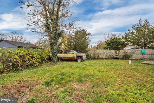 6302 PALMER AVE, Mays Landing, NJ 08330