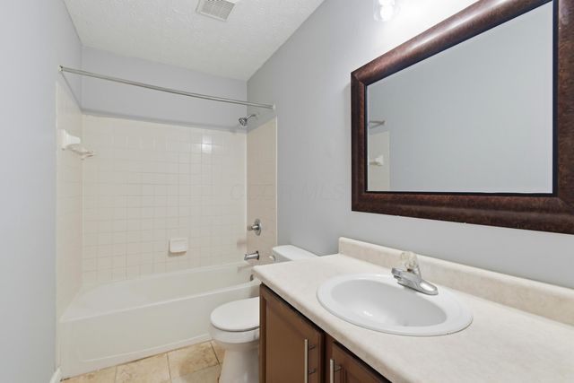 4598 Parkwick Drive, Columbus, OH 43228