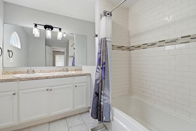 4598 Parkwick Drive, Columbus, OH 43228